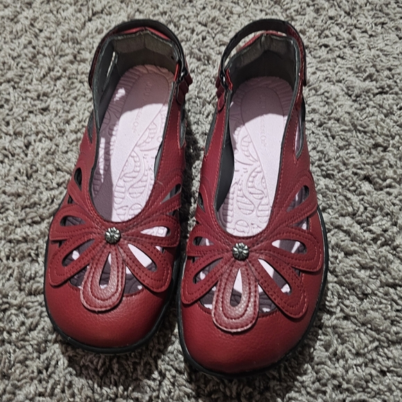 JBU Adventure Designs Juniper Vegan Dark Red Hook Loop Flat Shoe Womens 7.5M - Picture 1 of 9